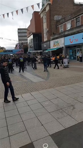 Rival football fans clashed in Southend High Street today, ahead of the ‘Essex derby’ between Southend United and Braintree Town.Police rushed in and formed a line to keep the two groups apart after disorder broke out, with cans reportedly thrown before officers stepped in and pushed supporters back in opposite directions.Some Braintree fans were then seen trying to regroup and head back towards Southend supporters at the top of the High Street, as police worked to keep things under control.Ahea