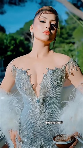Glam queen Urvashi Rautela🔥✨slays amFAR Gala 2026🇫🇷 #urvashirautela