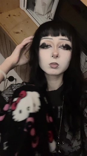 Monika (@swagminionqueen)’s videos with original sound - angelsaefx