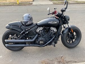 Indian Scout Bobber Review and Ride Along : Featuring - Vance & Hines slip on exhausts