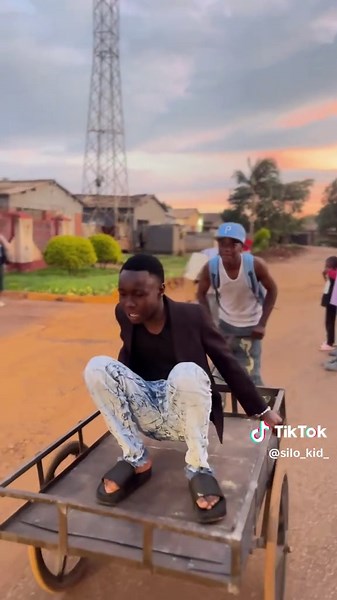 When l grow up vs in future #skits #silo @Runna Rulez @skits_by_spina