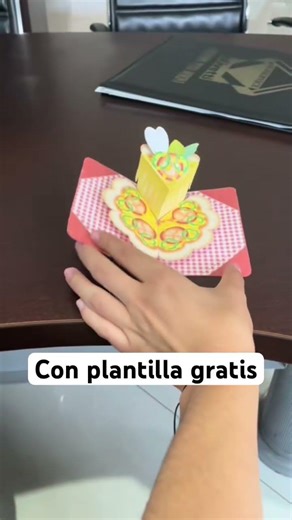 Tarjeta 3D de pizza 🍕✨ plantilla en comentarios #art #card #popup #diy #tarjeta #handmade