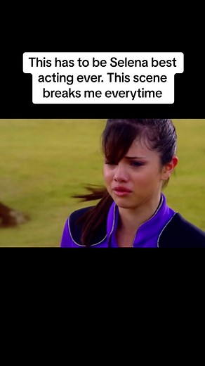 Magical Wizards of Waverly Place Scene with Selena Gomez and David Henrie