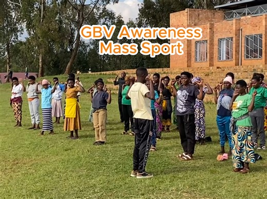 On Friday, the community came together for an exciting day of Mass Sport at Isôoko, featuring a grounding yoga session and an interactive GBV awareness session with Isange One Stop Center. Women, youth, community leaders, and volunteers joined in sports, and discussions, showing how community sport can raise awareness and inspire action against Gender-Based Violence. Women, youth, community leaders, and volunteers joined in sports and discussions, showing how community sport can raise awareness 