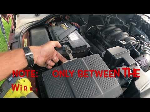 Resetting the Engine Control Unit ECU on a Land Rover LR3, Discovery 3