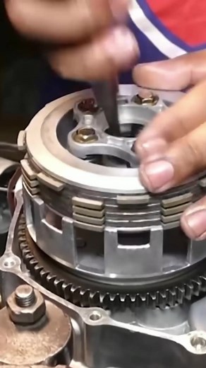 motorcycle 🏍️🏍️#factory #engine #motorparts #modifiedbike #customized #motorpartsandaccessories #motorcycle #motorbike #motorcycleparts