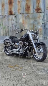 🇺🇸Black & Bold Fat Boy! 🦍 Modern Harley-Davidson Muscle Cruiser