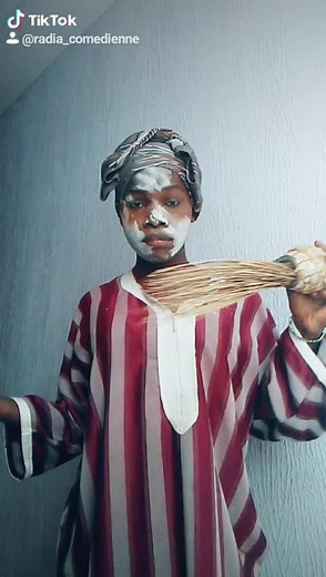 Traditional Herb Usage in Cultural Attire