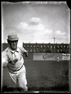Striking Photos of Early 20th-Century Baseball Players in Motion