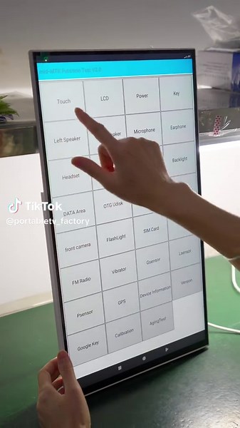 Smart Portable Screens: Quality and Customization