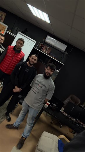 САНКТ-ПЕТЕРБУРГ PDRGARAGE SPB on Instagram: "ХАРДКОР ПО ОБУЧЕНИЮ PDR , УДАЛЕНИЮ СЛОЖНЫХ ВМЯТИН ! 👊ОБУЧЕНИЕ PDR УДАЛЕНИЕ ВМЯТИН УЧИМ ЖЕСТКО, НО ЭФФЕКТИВНО! 👊УДАЛЕНИЕ ВМЯТИН ПО ВСЕЙ РОССИИ И СНГ 🇷🇺 👊1Я ПРАВИЛЬНАЯ ШКОЛА PDR В РОССИИ 🇷🇺. ИНСТИТУТ БЕЗПОКРАСОЧНОГО РЕМОНТА PDR ЗАПИСЬ 89111191019 #PDRGARAGE Бодрее подробно уже на канале https://t.me/pdrgarage_spb"