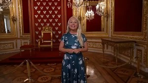 When King Sigismund III Vasa of Poland decided to move the capital from Kraków to Warsaw, he needed a new palace. You know how it is. So, he built the Royal Castle of Warsaw, on top of an older castle. Over the centuries, the decor changed, until we got the ultimate in gold madness, the baroque period, which is what we see today. Except.... what we actually see is a re-creation of that late 18th century baroque beauty, because, sadly, the castle was nearly completely destroyed in World War II. M