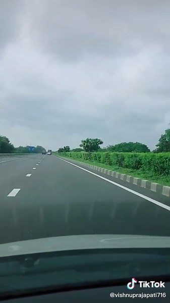 #longdaraive #tiktok_india #india_new_roda.🚘🛣️