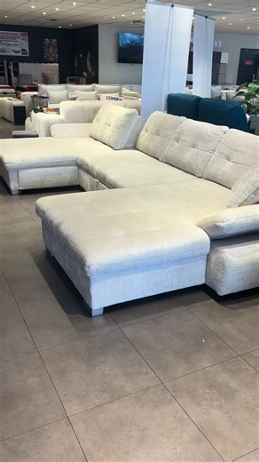 Choisir un canapé en couple ? On sait… c’est souvent compliqué. Voici le CARPENTRAS panoramique à partir de 2099€. Convertible, avec 2 coffres, têtières et accoudoirs réglables et dossier avance / recule. Confort, rangement et modularité dans un seul modèle. 📏 190 x 360 x 205 cm Un canapé qui met tout le monde d’accord. Disponible en magasin. #directgrossiste #couple #canapé #fyp #pourtoi | Direct-grossiste.fr