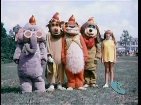 Kings Island in Banana Splits in Hocus Pocus Park