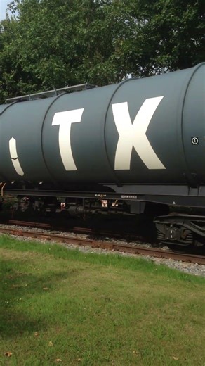GATX Tank Car Quietly Sitting #freighttrain #tankcar #modeltrains