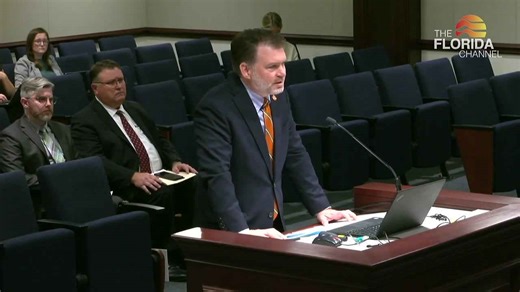 Citrus growers seek solutions from lawmakers as industry declines