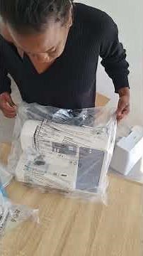 N° 1 - J'ouvre ma nouvelle machine a coudre ( unboxing Brother)#unboxing #couture #debutantecouture