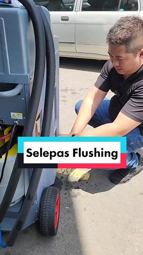 Auto Aircond Machine Flushing Service