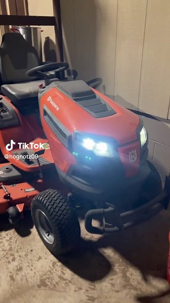 #husqvarna #ts354xd #lawnmower #ledlights #54inchcut #24hp
