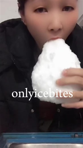 squeaky crunchy refrozen shaved ice chunk 🧊🧊 #onlybites #icebitesonly #iceeating #crunchyice #crushedice #freezerfrost #thinice #whiteice #iceonlybites #ice #spoonfulice #softice #hardice #squeakyice #fyp #onlyicebites
