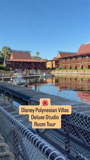 Welcome inside a Deluxe Studio at the ✨ Disney’s Polynesian Villas & Bungalows ✨ This room is perfect for families who want space and that island vibe. You get: 🌺 A queen bed 🌺 A queen-size pull-down bed 🌺 A pull-down bunk (great for kids!) 🌺 Split bathroom for easier mornings 🌺 Kitchenette with mini fridge, microwave & coffee maker 🌺 Private balcony or patio It comfortably sleeps up to 5 — which is huge for Disney standards — and keeps everyone in one room instead of booking two. Plus you