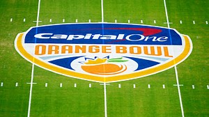 Who sang the Orange Bowl national anthem, halftime show for Notre Dame-Penn State?