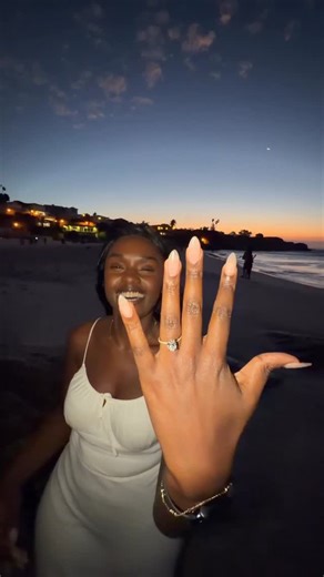 Cape Town Tourism | A beach? An award-winning garden? A historic winery? In Cape Town, the perfect proposal setting is never hard to find.💍 @afani_mark shares... | Instagram