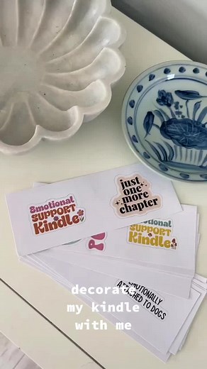 Slapping stickers on everything lately - bookish, reading, kindle readers unite. 🤓The best stickers for your kindle, laptop and ipad.