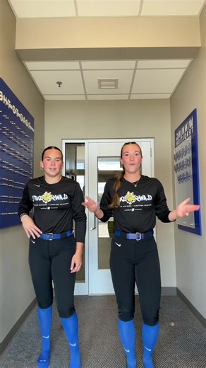 Bark like you want it for big blue boo! #kentucky #softball #d1 #sec #bigblueboo