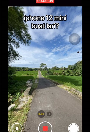 wajar ga stabil soalnya ga ada Action Mode nya😄 #iphone12mini #tutorial #bismillahfyp