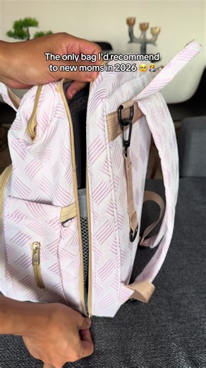 The Ultimate 3-in-1 Diaper Bag for Modern Moms