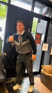 Smelling salt challenge, flung it everywhere 😂 #barber #pranks #challenge #trim #reaction #smellingsalts #haircut #sheffield #fyp #comedy | Mitchyandmatty