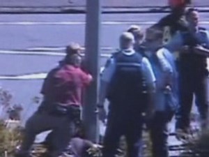 CCTV shows escaping prisoners colliding with a pole