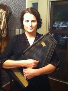 Sara Carter - Alchetron, The Free Social Encyclopedia