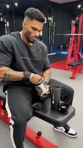 216 reactions | @muscleblaze WRATHX Pre workout  . Dis code: GOWMB . . . #preworkoutfuel #preworkout #supplement #muscleblaze #fitness #gymlife #gymlifestyle #bodybuilding #bodybuilder #mensphysiquepro #mensphysique #ifbbpro #bangalore | Ifbb Pro Gowtham | Facebook