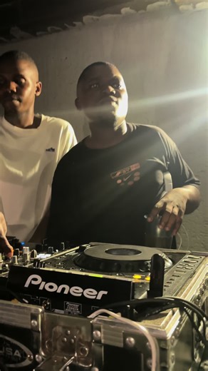 Exploring the Nyakanyaka Set with Sir Javas and Sxovovo