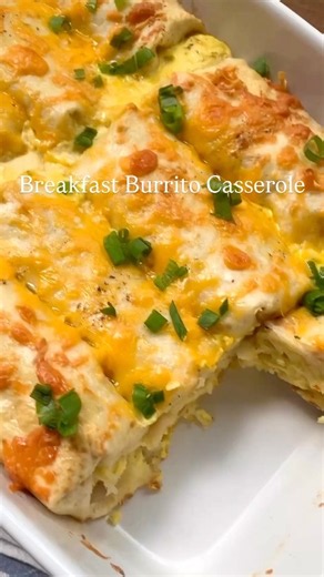 Breakfast Burrito Casserole #breakfast #casserole #burrito