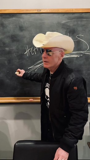 HEADSTONES IS COMING 🔥 FUCKLE UP @dinealonerecords #rock #rockandroll #headstones #headstonesband