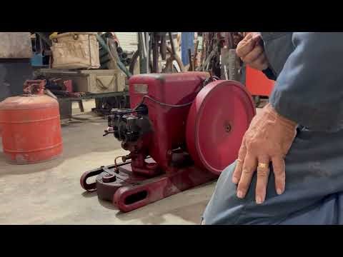 1948 International LB Engine start