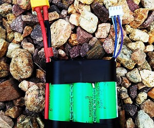 How to Make Your Own Quadcopter Battery