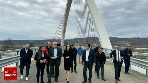 Cum arată podul cu cel mai mare arc parabolic construit în România. „Record la nivel național” | VIDEO