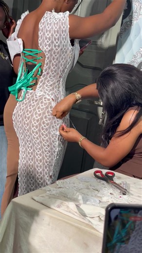 Master Lace Placement Techniques at Regal Knit School