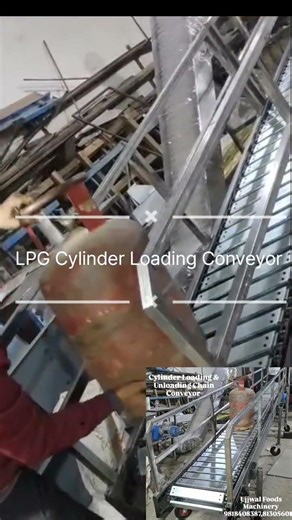 LPG Cylinder Loading & Unloading Conveyor #machine #conveyoridler #automobile