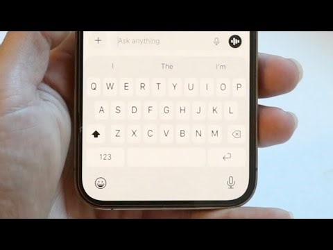 How To Change Keyboard On iOS 26!