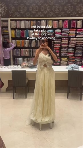 Exploring Indian Shopping for Mahima Mahajan Outfits