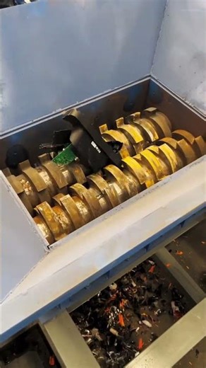 This Machine Destroys Everything 😳💥