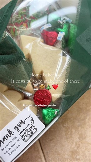 they’re always in high demand during Christmas!🎄 That’s exactly why I created my Cookie Decorating Kit eBook — it breaks everything down for you: recipes, links, pricing, packaging, and more, all in one place so you can start fast. One of my students grabbed it and made $50 the same day with just one Instagram story post. This can be you too! Don’t miss your chance to make some easy, extra money this holiday season 🎄💰 Tap the link in my bio & head to my Stan store to grab your copy 🫶🏽 #hom