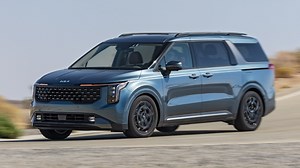 2025 Kia Carnival V-6 First Test: Keeping the Party Going