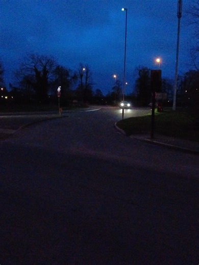 Here we have a 73 plate EMAS Skoda Enyaq FRV (Fast Response Vehicle) responding on bluelights out of Mereway ambulance station to an unknown call this evening.